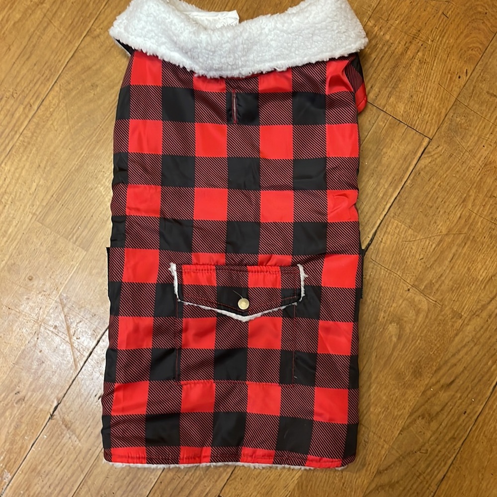 NWOT dog coat - Picture 3 of 7